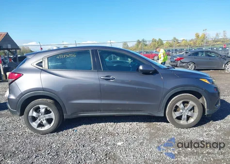 2022 Honda Hr-V Awd Lx z USA, uszkodzony, nr VIN 3CZRU6H34NM739304